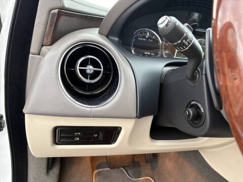 2012 Jaguar XJ
