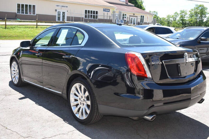 2009 Lincoln MKS