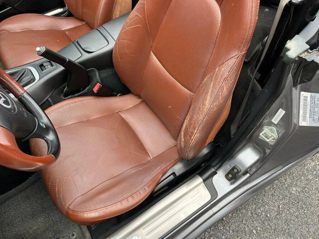 2002 Mazda MX-5 Miata 24