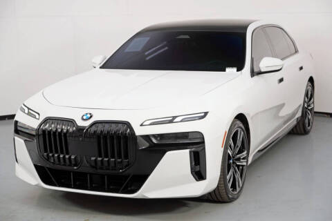 2023 BMW 7 Series 740i