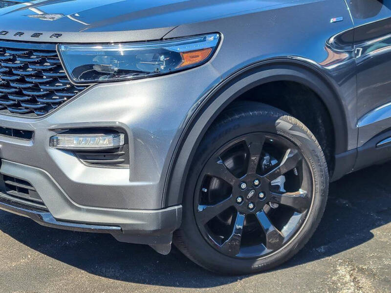 2023 Ford Explorer ST-Line