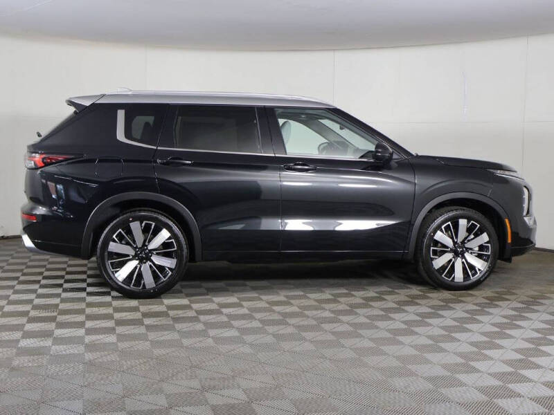 2025 Mitsubishi Outlander SEL