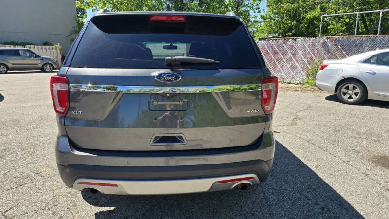2016 Ford Explorer XLT