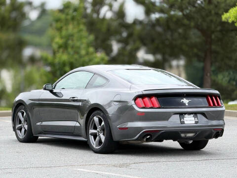 2016 Ford Mustang V6