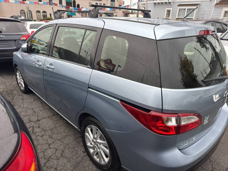 2012 Mazda MAZDA5 Sport