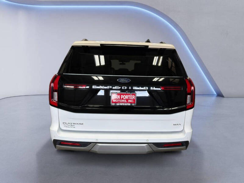 2025 Ford Expedition MAX Platinum