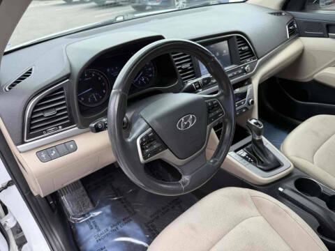 2018 Hyundai Elantra