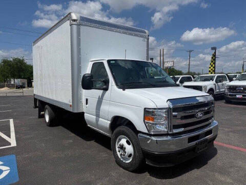 2027 Ford E-Series