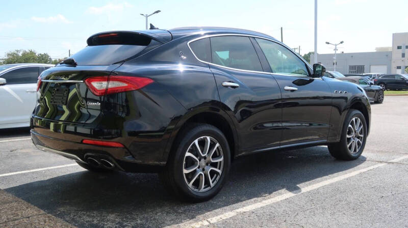 2017 Maserati Levante