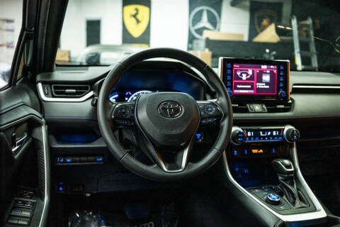 2019 Toyota RAV4 Hybrid XSE