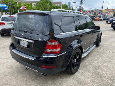 2009 Mercedes-Benz GL-Class GL 550 4MATIC