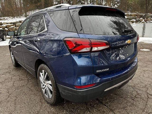 2022 Chevrolet Equinox for sale at Bowman Auto Center in Clarkston, MI