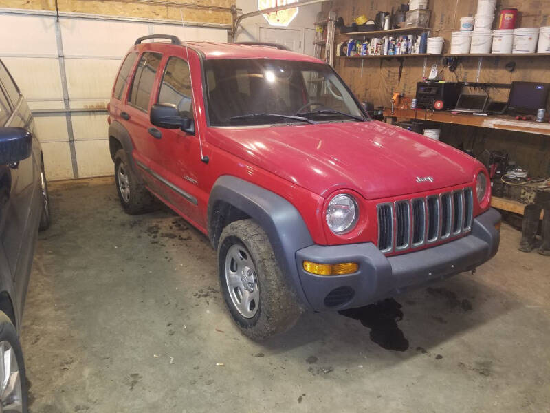 2004 Jeep Liberty for sale at B&M Auto Sales and Service LLP in Marion SD