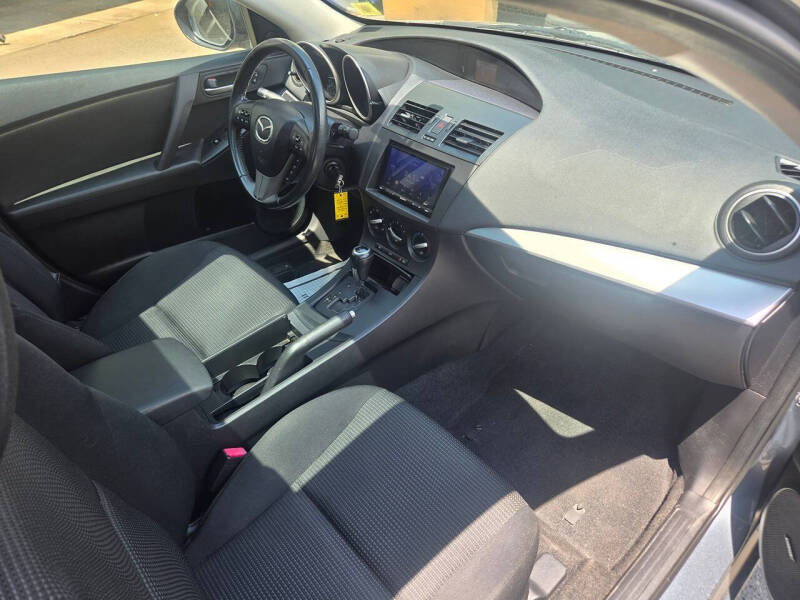 2012 Mazda MAZDA3 i Touring