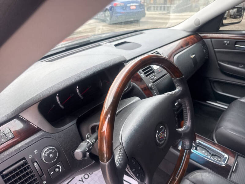 2008 Cadillac DTS Luxury II