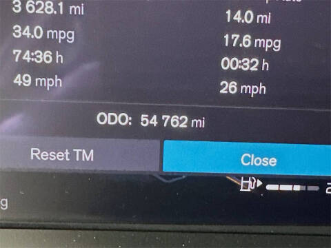 2024 Volvo S60 B5 Plus Dark Theme