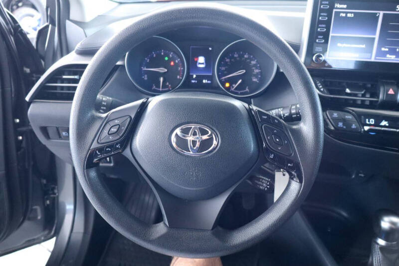 2021 Toyota C-HR LE