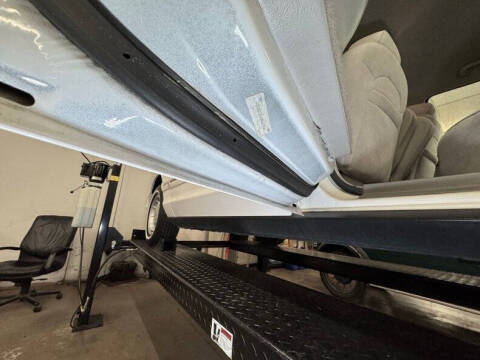 1997 Ford Crown Victoria LX