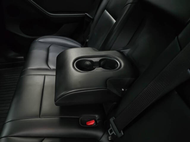 2025 Tesla Model Y Long Range