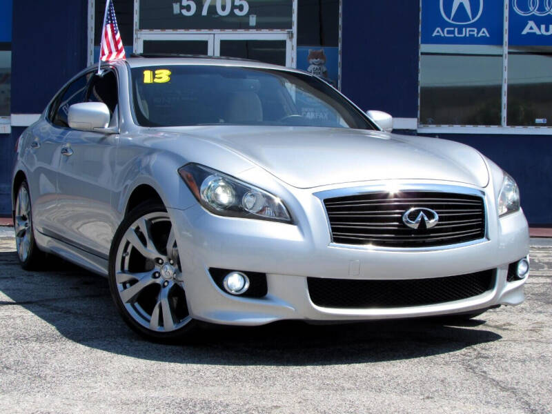 2013 Infiniti M37
