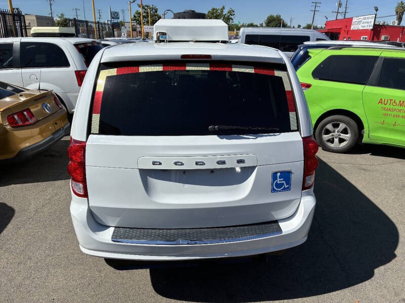 2018 Dodge Grand Caravan SE