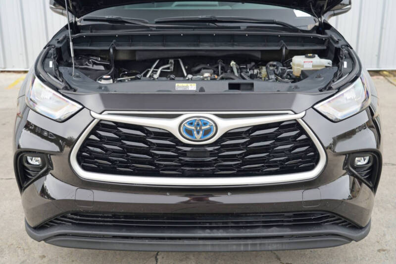 2020 Toyota Highlander Hybrid XLE