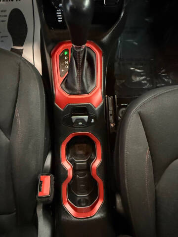 2015 Jeep Renegade Trailhawk