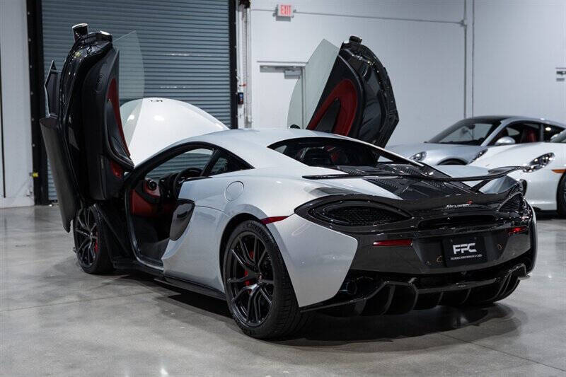 2016 McLaren 570S