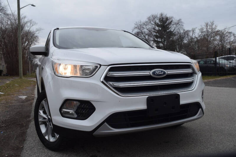 2017 Ford Escape for sale at QUEST AUTO GROUP LLC in Redford MI
