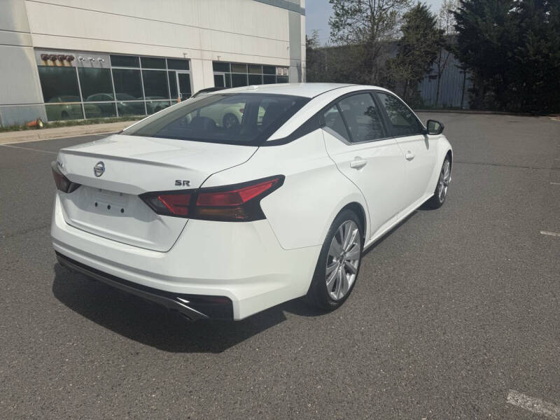 2019 Nissan Altima 2.5 SR