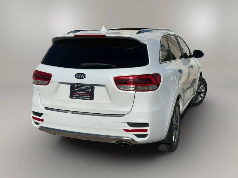 2017 Kia Sorento SX V6