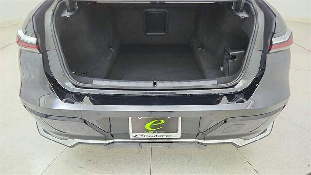 2024 BMW 7 Series 740i