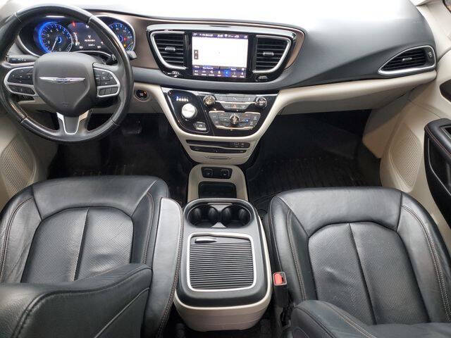 2018 Chrysler Pacifica Touring L Plus