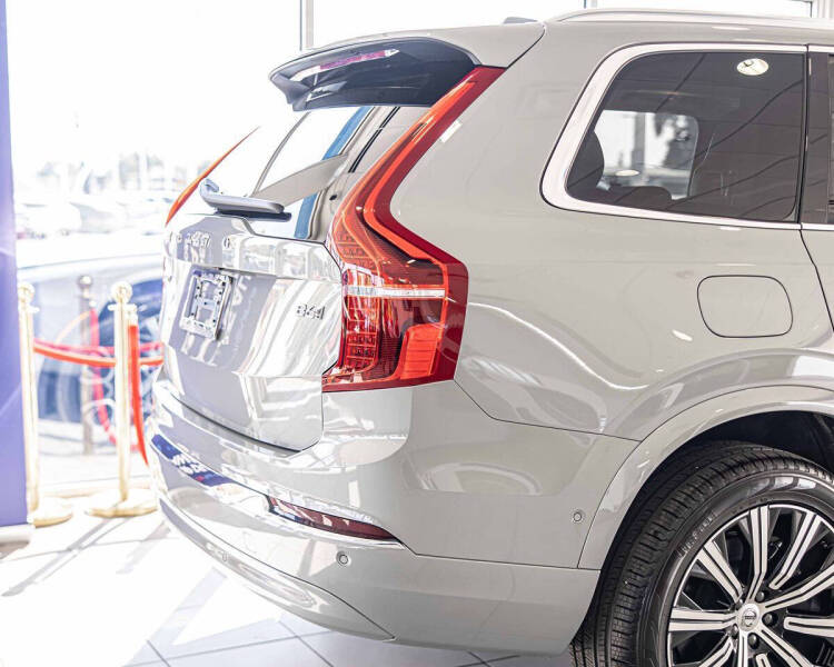 2025 Volvo XC90 B6 Plus Bright Theme 7P