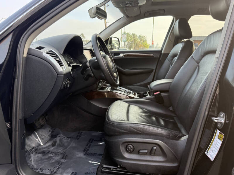 2012 Audi Q5 3.2 quattro Premium Plus