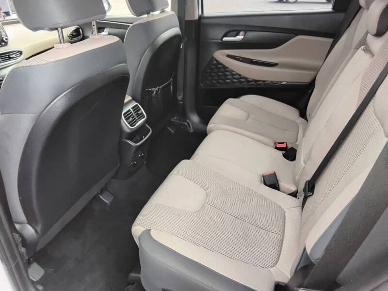 2019 Hyundai Santa Fe SE 2.4L
