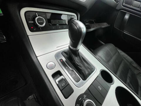 2014 Volkswagen Touareg TDI R-Line