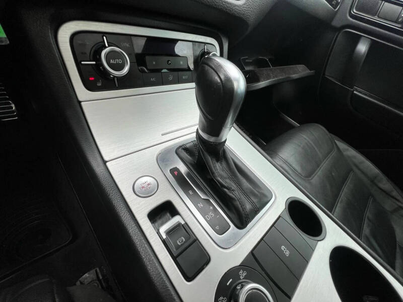 2014 Volkswagen Touareg TDI R-Line