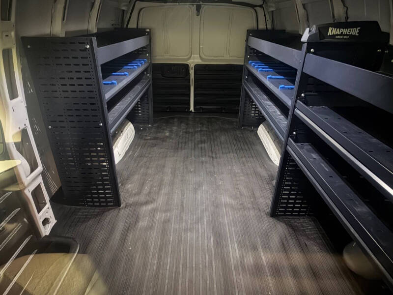 2022 Chevrolet Express 3500
