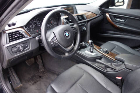 2015 BMW 3 Series 328i