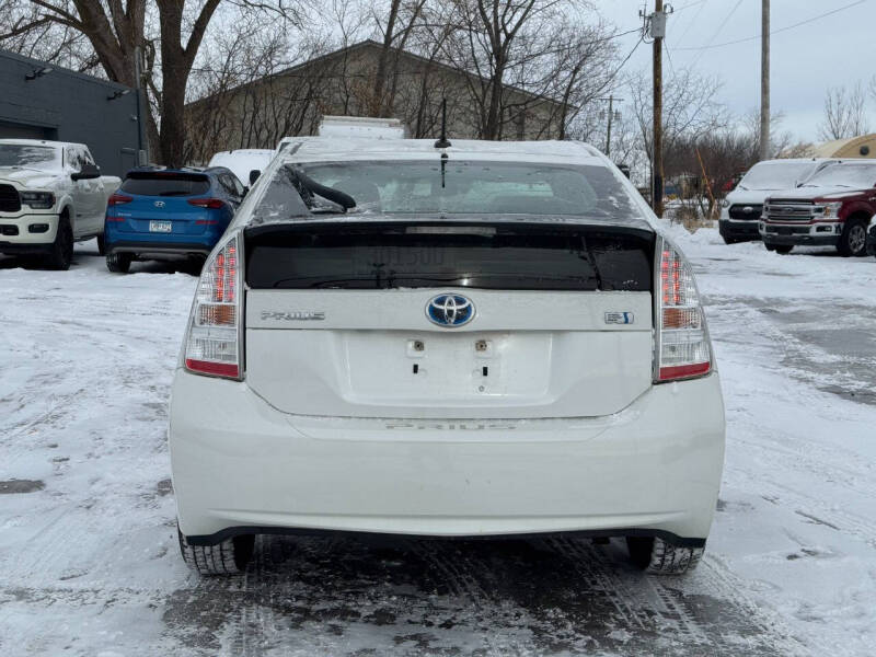 2011 Toyota Prius Two