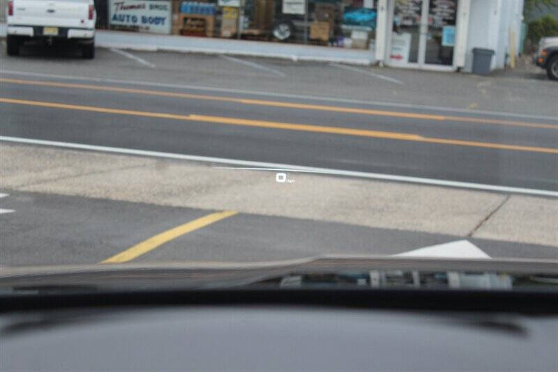 2022 Porsche Cayenne Platinum Edition