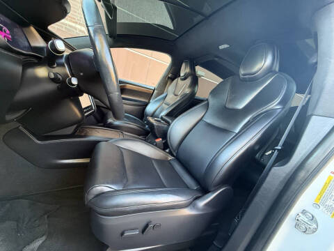 2021 Tesla Model X Long Range Plus