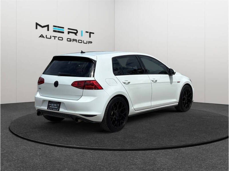 2017 Volkswagen Golf GTI S