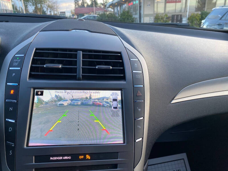 2017 Lincoln MKZ Reserve