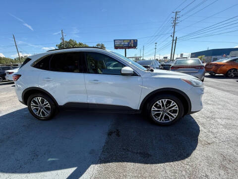 2022 Ford Escape SEL