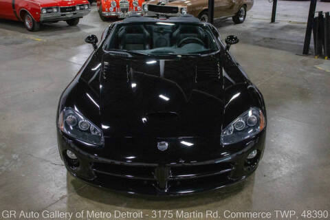 2004 Dodge Viper SRT-10