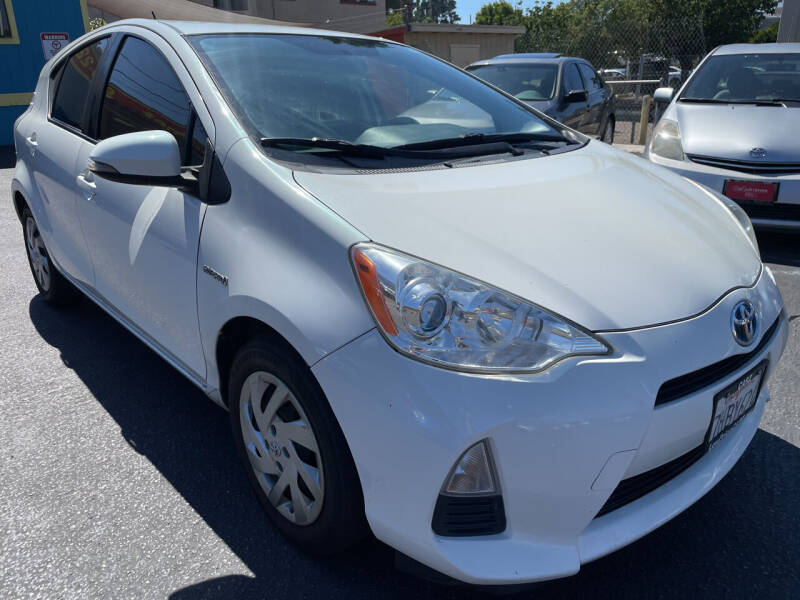 2014 Toyota Prius c for sale at CARZ in San Diego CA