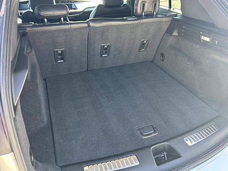 2021 Cadillac XT4 Premium Luxury