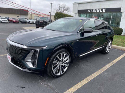 2024 Cadillac LYRIQ Luxury 3